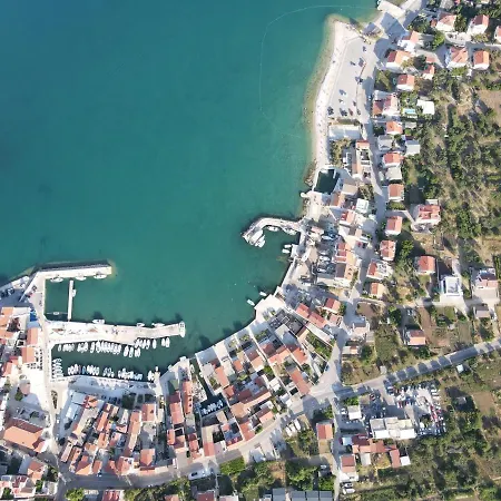 Lantina Betina (Sibenik-Knin)