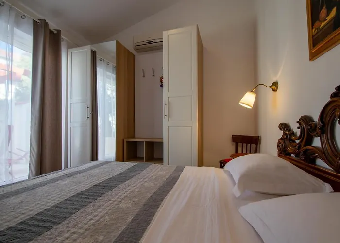 Lantina Betina (Sibenik-Knin)