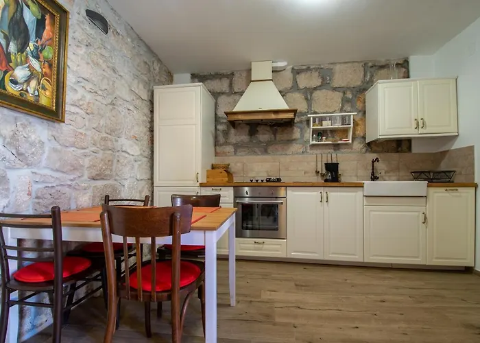 Lantina Betina (Sibenik-Knin)